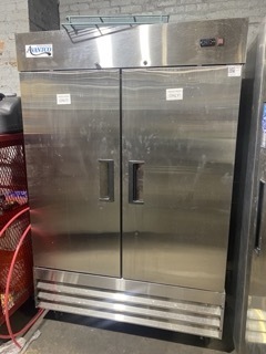 An Assortment of Restaurant Equipment to include Refrigerators, Dishwashers, Ice Bins and More! Located in Brooklyn NY! Local Pickup Only!