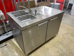 Restaurant and Concession Equipment Surplus Liquidation, Located in Rockville, MD 20850. Local Pickup Only. Shipping Is Not Available.