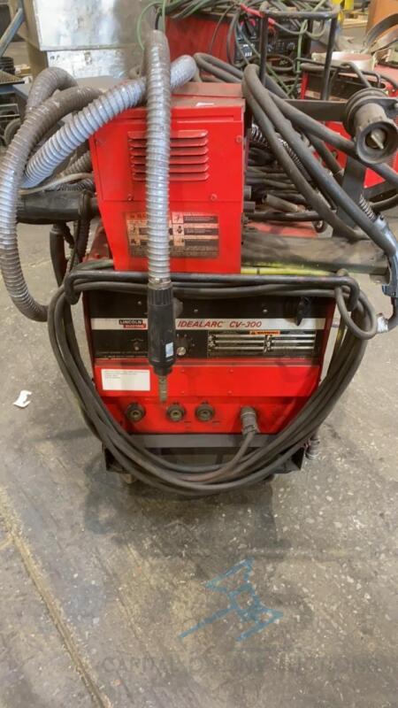 Idealarc Welding Machine