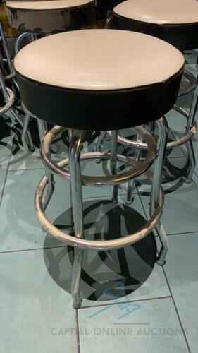 (15) Bar Stools