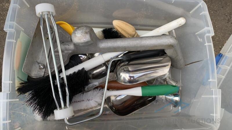 Box of Assorted utensils