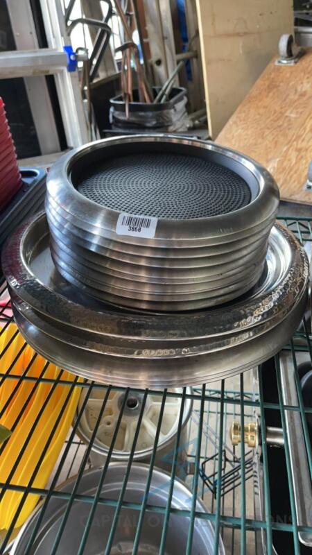 (16) Serving Platters