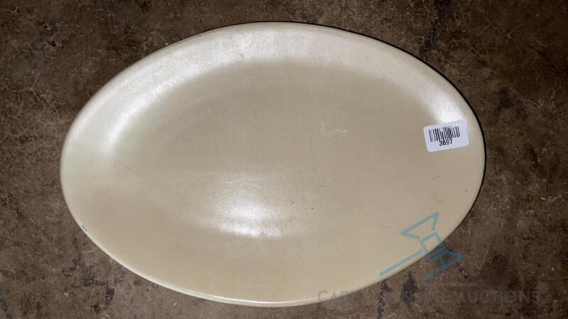 (25) Oblong Plates