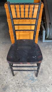 (179) Wooden Chiavari Chairs