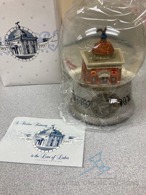 Limited Edition miniature Time Office Snow globe for Heinz