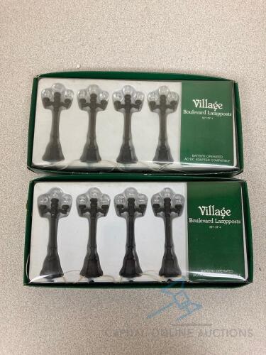 Village Boulevard Lampposts (x2) (Lot A)