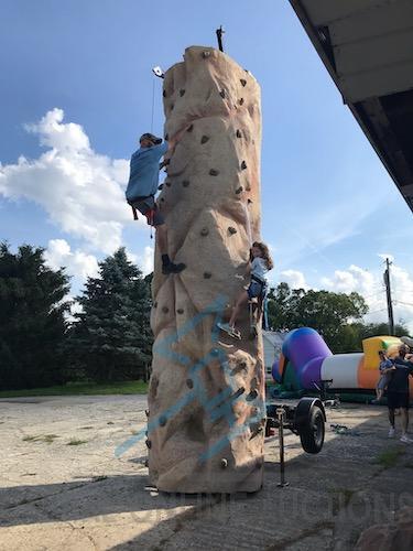 Extreme Engineering Mobile Rock Climbing Wall