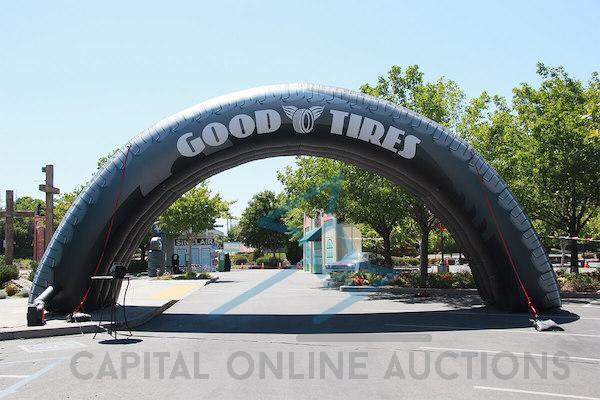 Inflatable Tire Arch