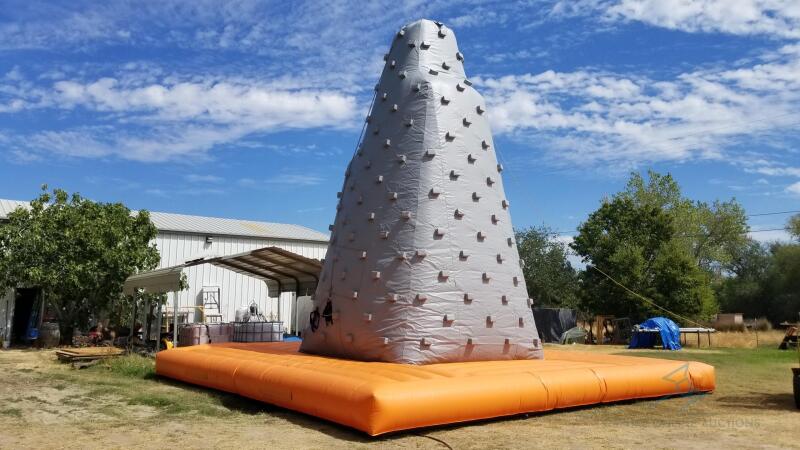 Inflatable Climbing Mountain