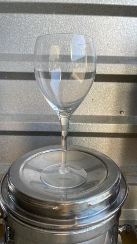 (141) Red Wine Glasses