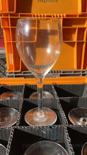 (144) Red Wine Glasses