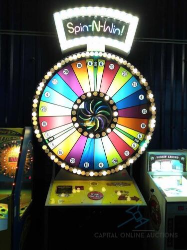 Giant Spin N Win Arcade Game