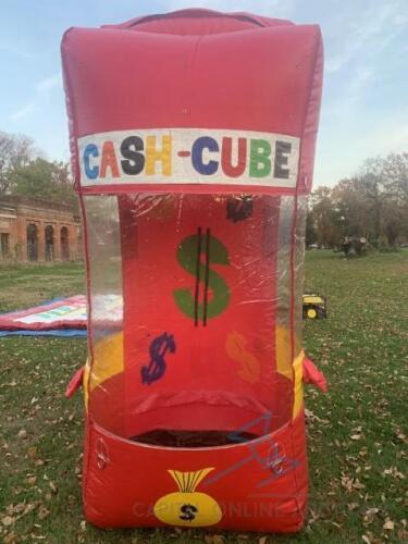 Inflatable Cash Cube