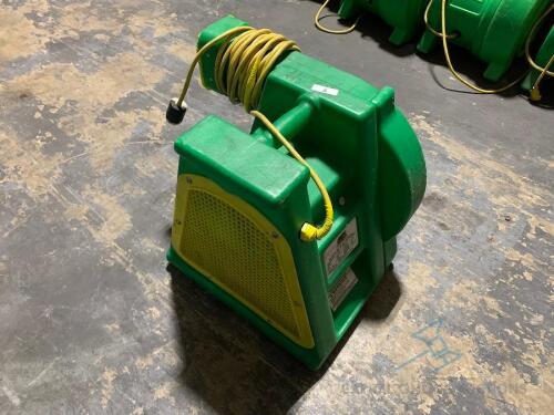 B Air Bear Power 1.0 hp blower