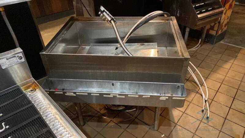 Stainless Steel Underbar Ice Bin with Dispensing System