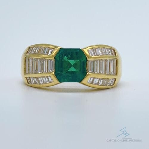 18kt Solid Yellow Gold, Emerald, & Diamond Cocktail Ring