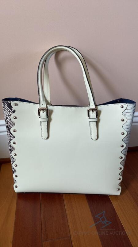 Persaman White Leather Bag