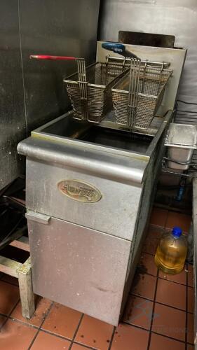 Avantco Gas Fryer