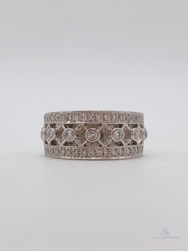 14kt White Gold Diamond Ring