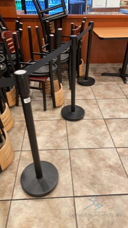 5 Winco Stanchions with Social Distancing Attachment