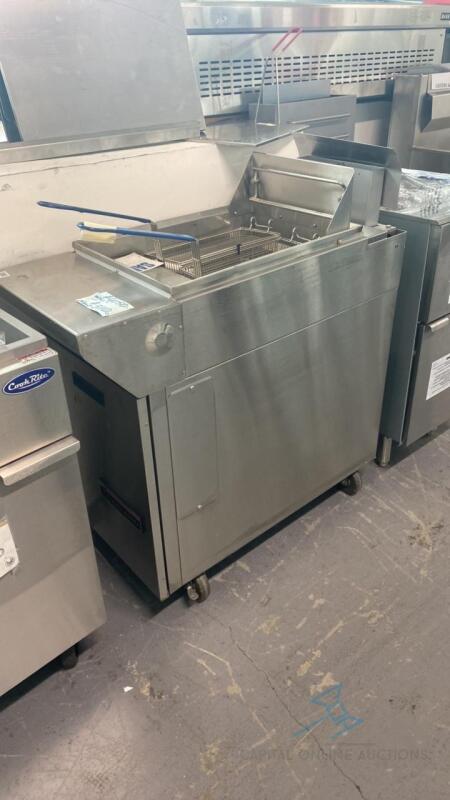 Garland US Range Gas Floor Fryer (New/Floor Model)