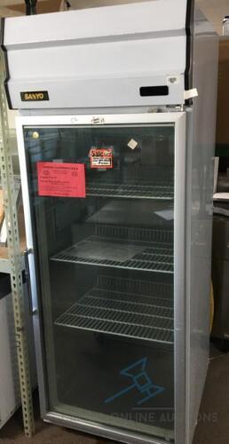 Sanyo Freezer, Reach-In (New/Floor Model)