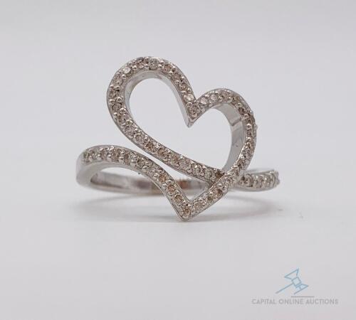 14kt Gold Heart Diamond Ring