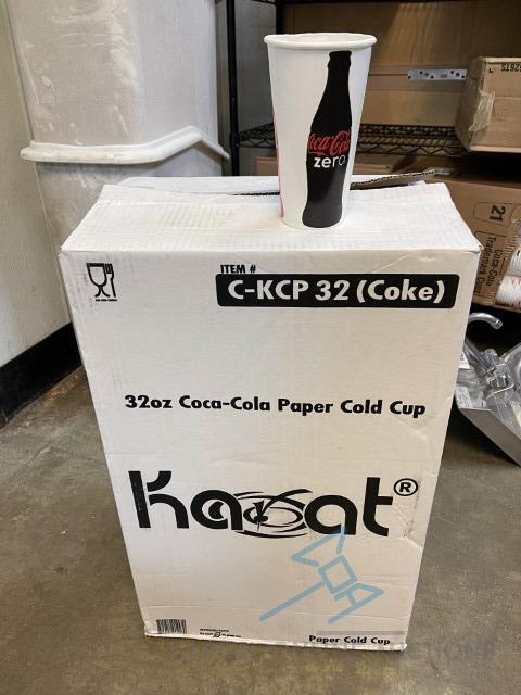 Case of 32 oz Coke Paper Cups