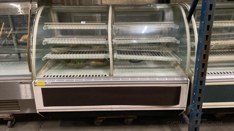 Federal Industries Half Refrigerated, Half Dry Display Case