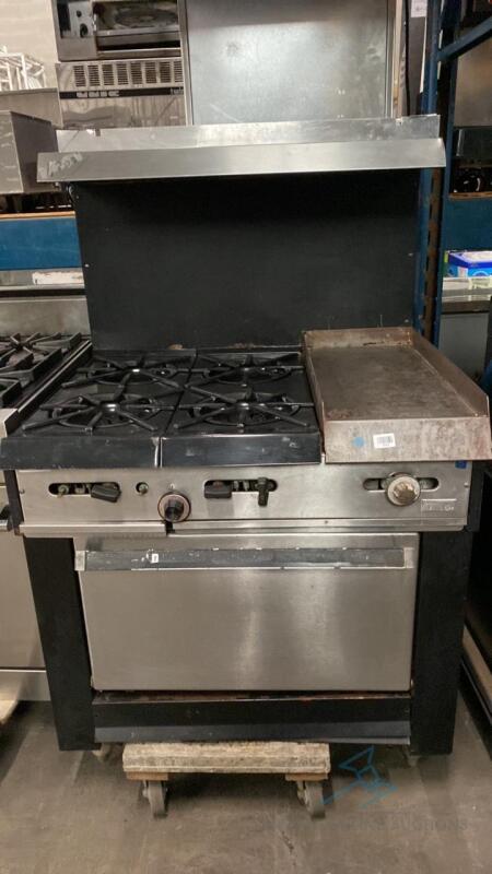 Four Burner Oven with Griddle