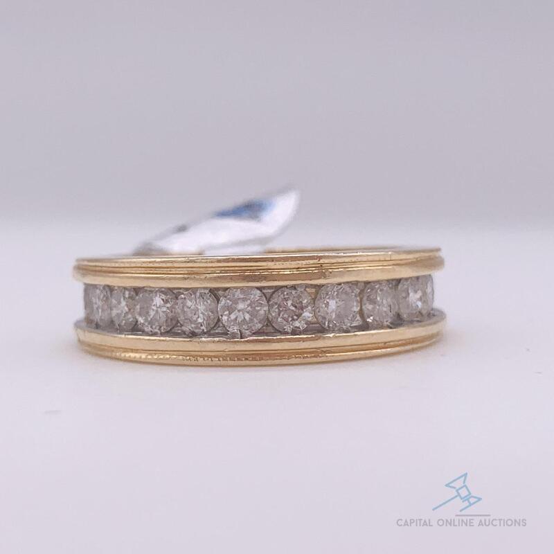 14kt Gold & Diamond Band Ring