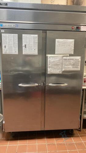 Beverage Air Refrigerator, 2 door upright