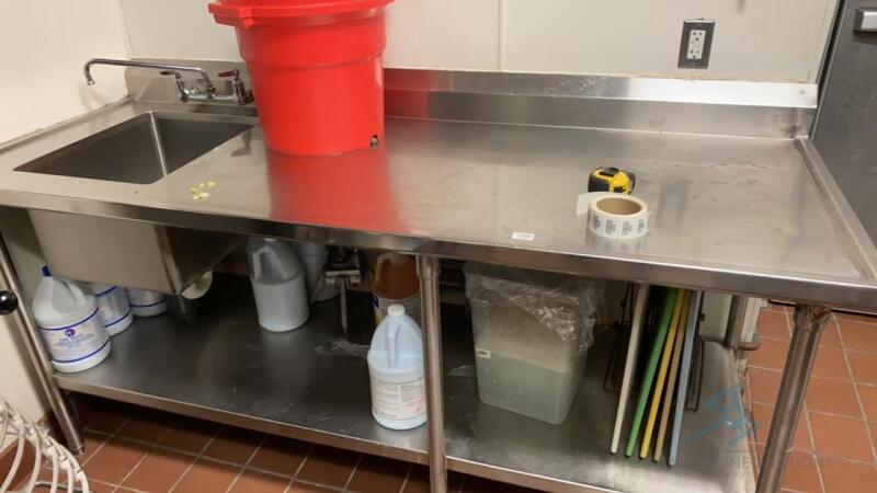 Sink with Prep Table