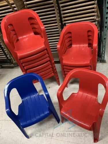 (16) Children's Stacking Chair