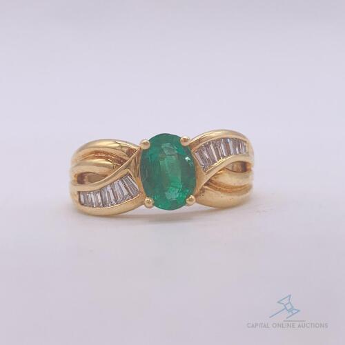 18kt Yellow Gold Emerald & Diamond Cocktail Ring