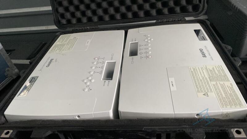 Sanyo XGA Projectors in Case