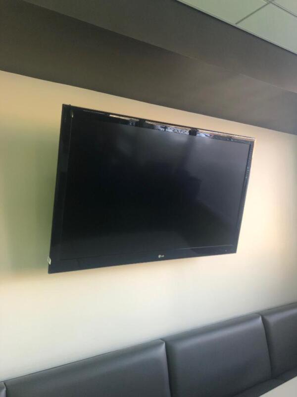 55" Commercial LED-LCD TV