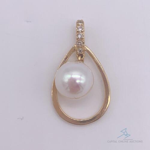 14kt Gold, Pearl, & Diamond Pendant