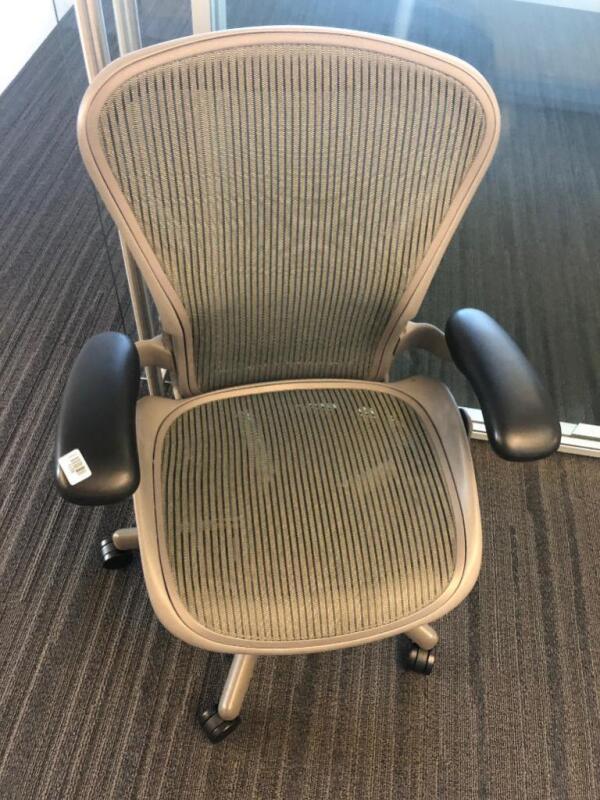 Herman Miller Aeron Chair