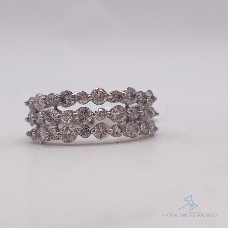 Stunning 14kt Solid White Gold Diamond Band Ring