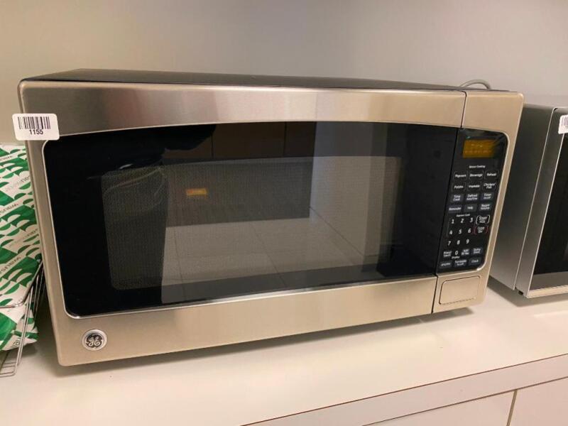 Microwave Oven