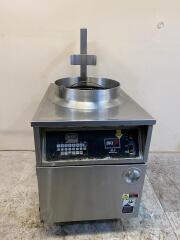 BKI BLF Auto-Lift Fryer