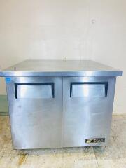 True Double Door Worktop, Undercounted Refrigerator