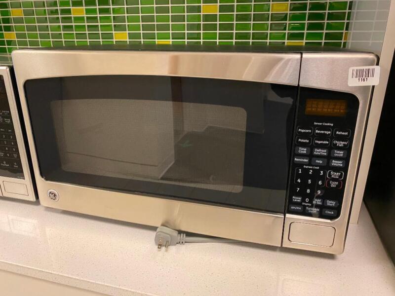 Microwave Oven