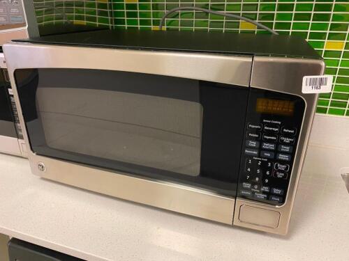 Microwave Oven