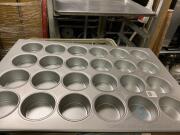 12 Jumbo Muffin Tins