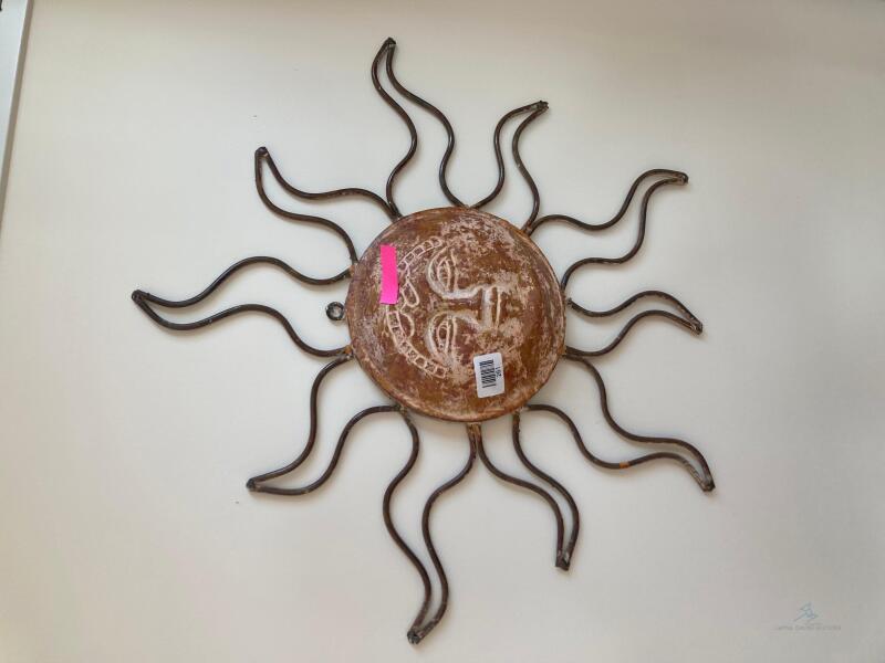 Sun Decorative Wall-hanger