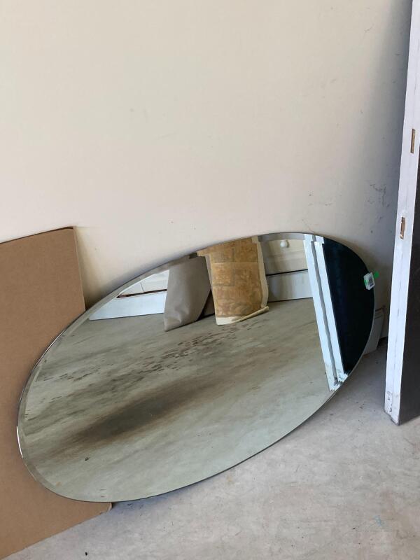 Oval/Rounded Mirror