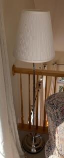 Tall Standing screw-in metal Lamp