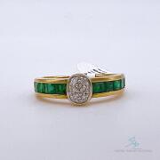 18kt Yellow Gold, Emerald, & Diamond Band Ring